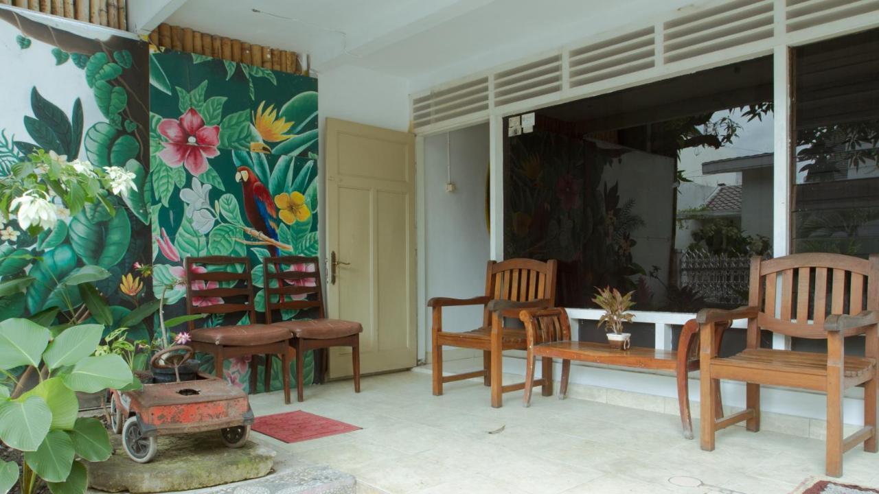 Mi Casa Es Tu Casa House Hotel Yogyakarta Exterior photo